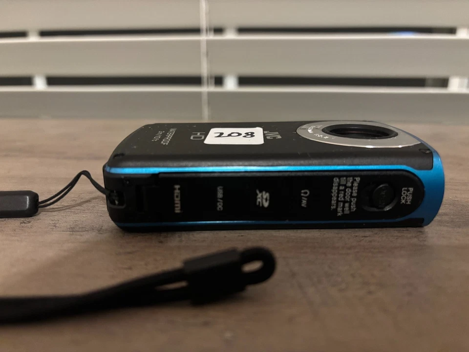 JVC Picsio GC-WP10 High Definition Camcorder - Image 3 of 4