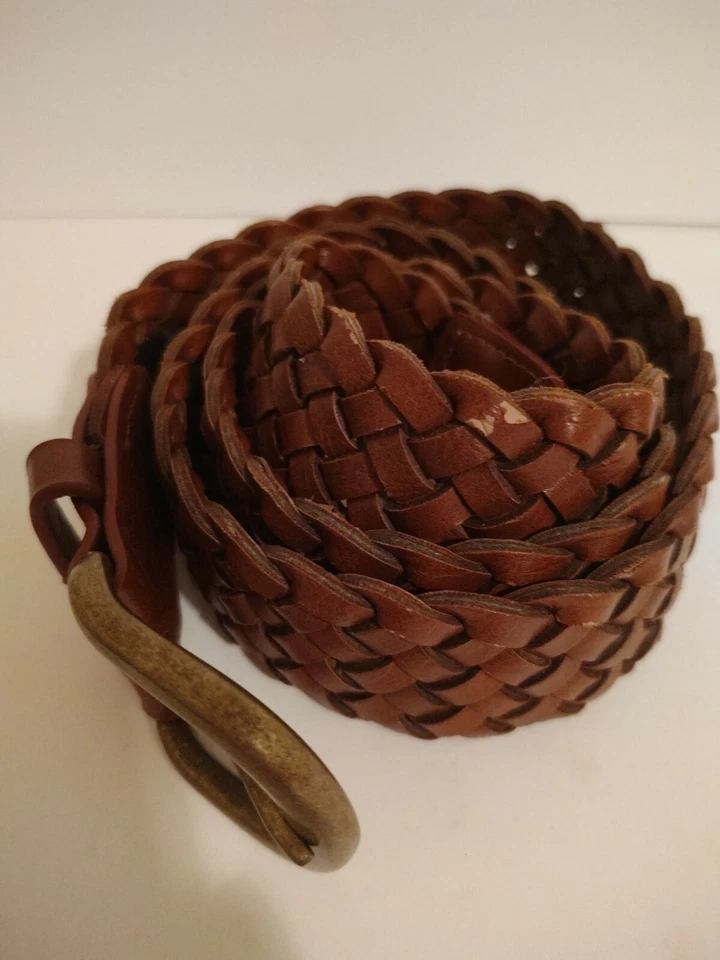 Cinturón tejido Forever 21 para mujer talla S/M marrón con hebilla de latón Foto 2 de 4