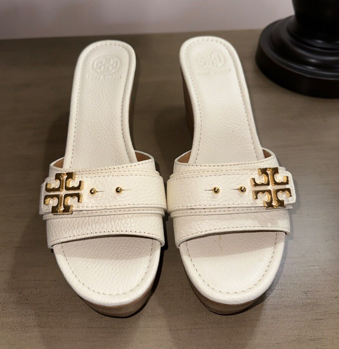 New TORY BURCH Elina slides wedges sandals sz M creamy white