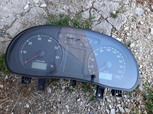 VW Polo 9N3 Bj09 Tacho Kombiinstrument + Bordcomputer 1,2 Benzin BZG 51kw/69ps