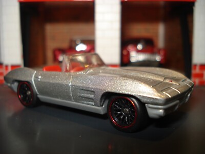 1963 CORVETTE STINGRAY CUSTOM EDITION 1/64 MB COOL CAR DETAILED CUSTOM WHEELS