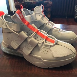 nike air edge 270 pure platinum