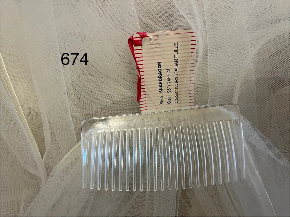 Rainbow Club Snapdragon Satin Edge Cathedral Veil 245cm Ivory Italian Tulle - Image 3 of 3