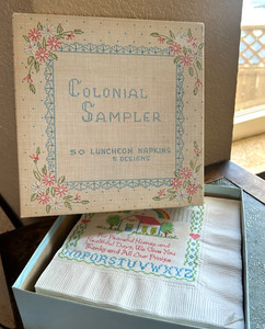 VTG Colonial Sampler Luncheon Napkins w/ Box 39 pcs Party Cocktail Host 1950s