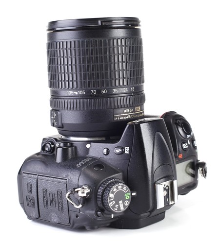 Nikon D7000 DSLR Camera & 18-135mm Zoom Lens Kit Generic Battery & USB Charger - Picture 7 of 15