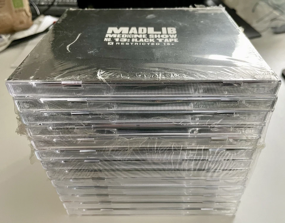 Madlib Medicine Show The Brick 13-CD-Boxset, sehr rar, Neu & OVP - Bild 4 von 4