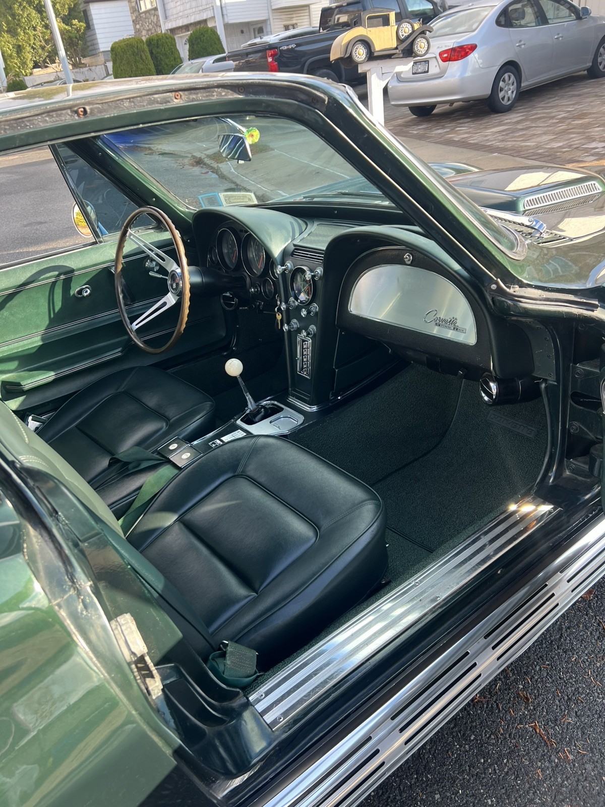1965 Green Chevrolet Corvette   | C2 Corvette Photo 7