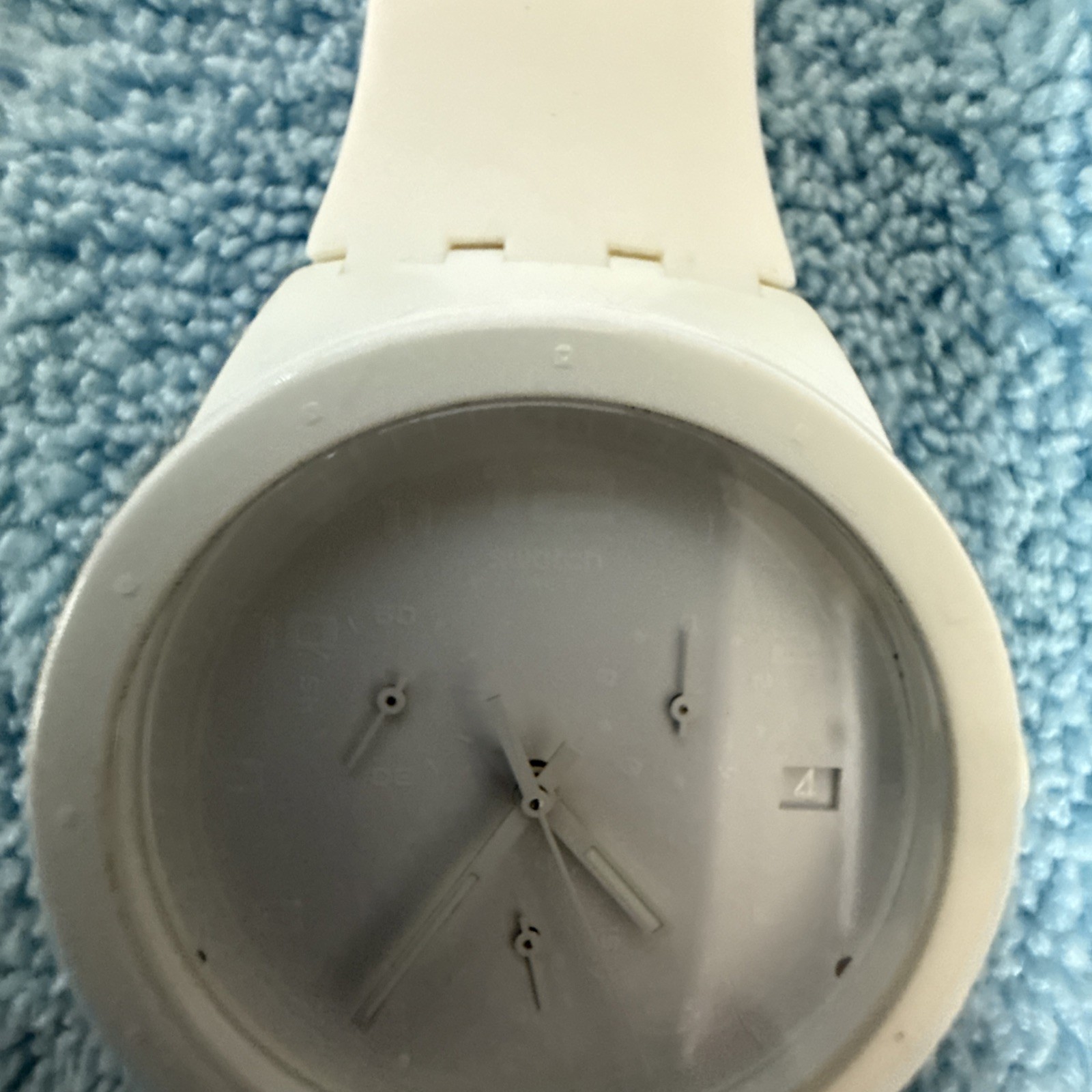SWATCH CHRONO PLASTIC " BASIC WHITE "   Very CLEAN - image 6