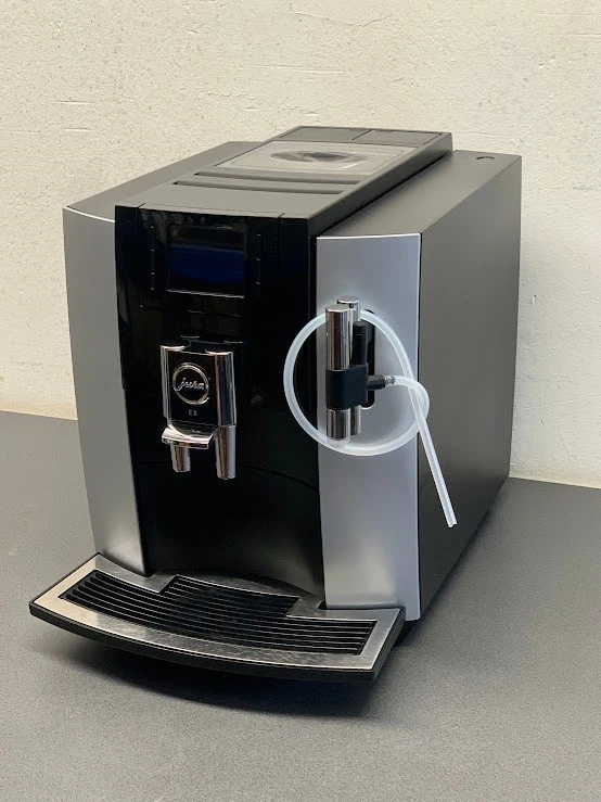 Jura E8 Kaffeevollautomat Espressomaschine generalüberholt 12M Gewährleistung - Bild 4 von 4