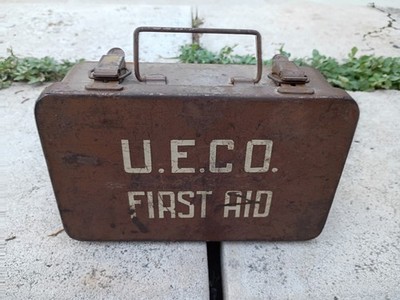 Vintage Wall Mount U.E.CO.  First Aid Metal Kit Box Union Electric System Empty