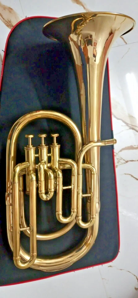 Banda de jazz y latón de cuerno alto instrumento musical latón polaco tono Eb Foto 3 de 4
