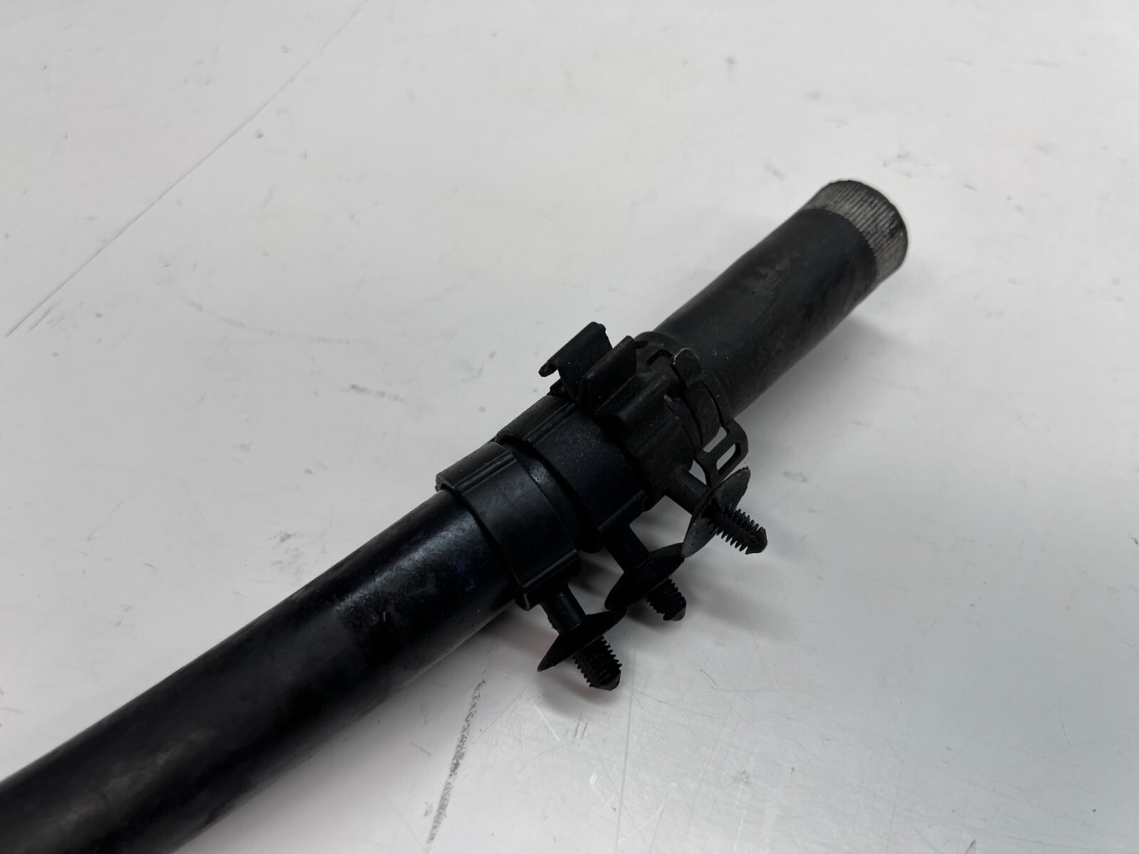 LAMBORGHINI AVENTADOR LP700 740 750 FUEL VAPOR BREATHER LINE OEM 470133739