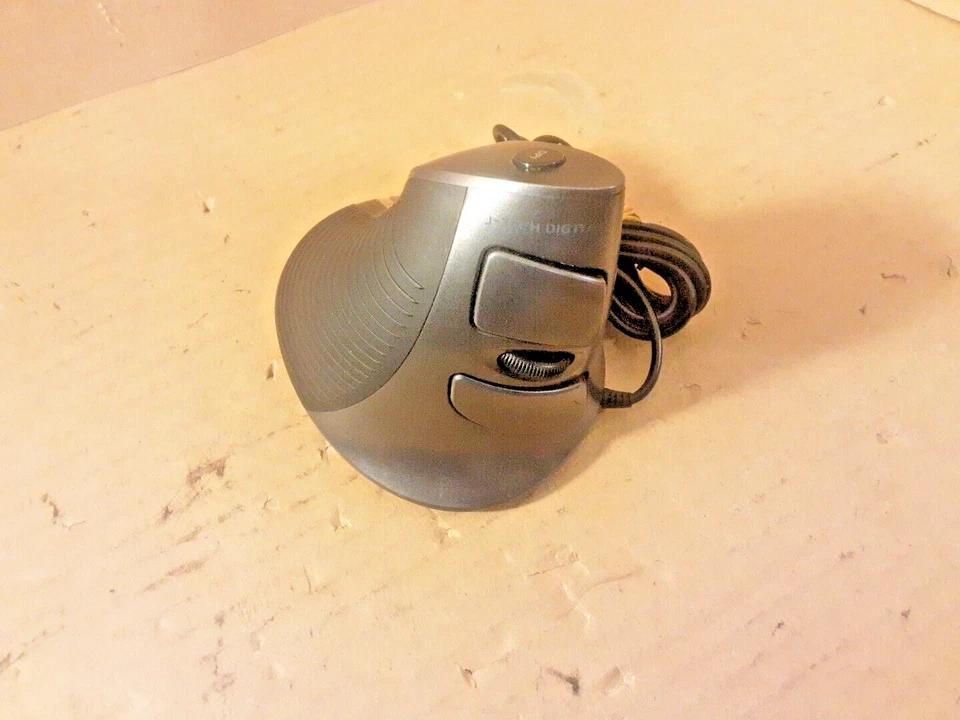 J-TECH M618 Wired Vertical Laser Mouse - Image 2 of 4