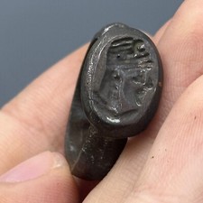 Very unique ancient Roman bronze ring with king face engraving