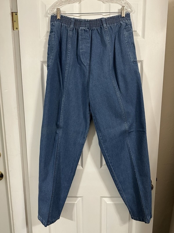 Plus Sized Women’s Roaman’s Jeans - Size 18T
