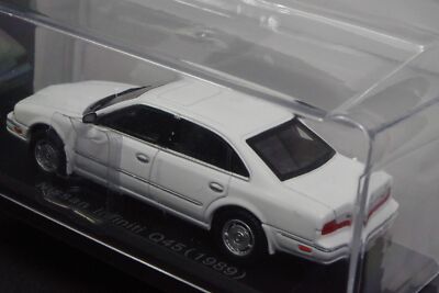 Hi-Story 1/43 インフィニティQ45 Hi-Story 1/43 Nissan Infiniti Q45 White Diecast Model Car