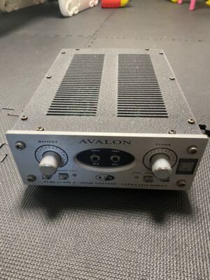 AVALON DESIGN Direct Box U5 Pure Class A Instrument DI-Pre