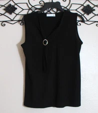 89TH & Madison Women's Knit Top Size S Sleeveless Black V Neck
