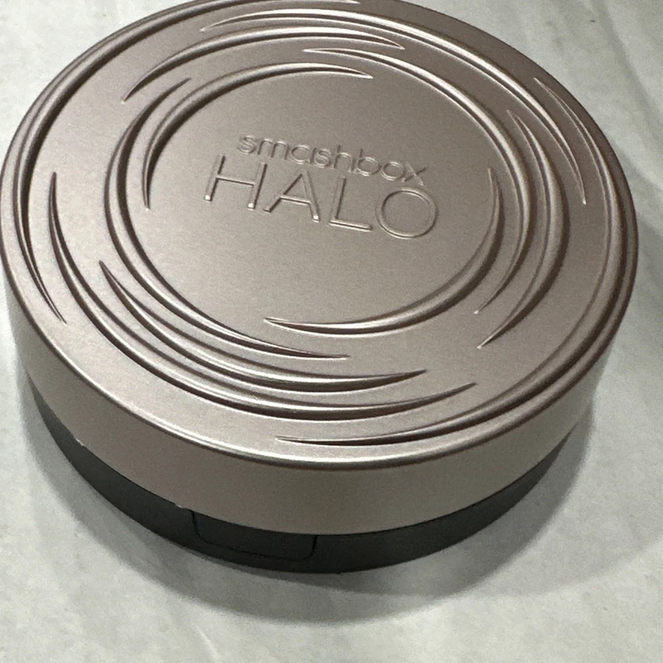 Smashbox Halo Fresh Perfecting Powder - Light - 0.35 oz NIB - Image 4 of 4