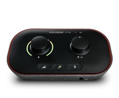 Focusrite Vocaster One: podcasting interface to record as a solo creator. Use au