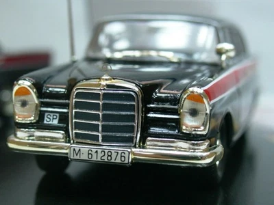WOW EXTRÊMEMENT RARE Mercedes W111 220SE Taxi Madrid 1959 1:43 Vitesse/... - Photo 1/4