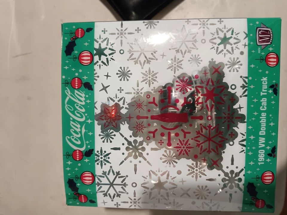Эксклюзивные рождественские украшения с кабиной Auto zone México M2 Machines VW - Изображение 2 из 4