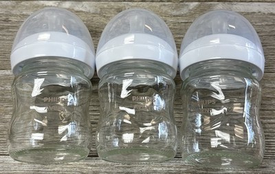 Philips Avent Glass Baby Bottle with Natural Response Nipple 4 oz 3 Pack ~No Box