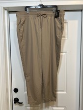 Gap Women Pants Runaround Khaki Summer Casual High Rise Moisture Wicking Sz XXL