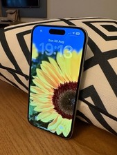 iPhone 15 Green 128GB Unlocked One Lady Owner Perfect Condition