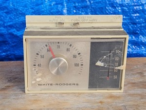 Vintage White Rodgers Thermostat 1D56-315 Central AC Heating