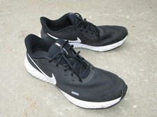 NIKE Revolution Zapatillas de Running de tela Negra Talla 15 (49,5) BQ3204-002 BIG