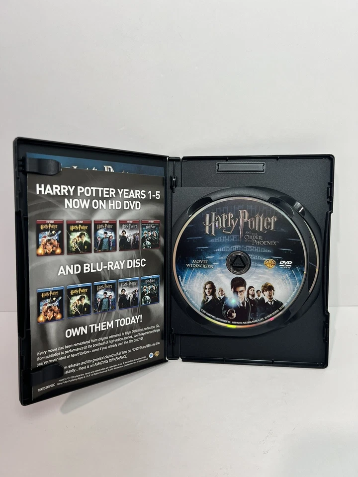 Harry Potter and the Order of the Phoenix (DVD, Canadian Special Edition) - Image 4 of 4