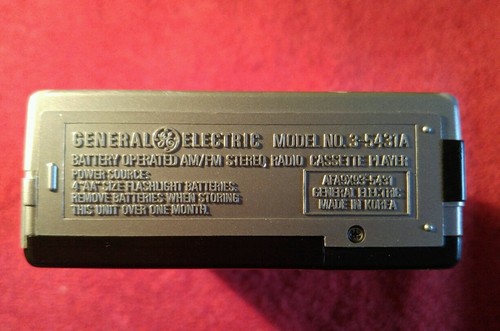 General Electric AM/FM Stereo Radio Cassette Player 3-5431A - Picture 6 of 6