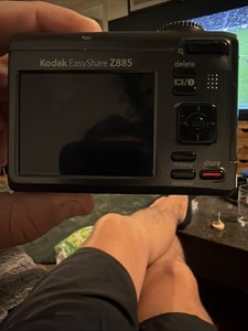 Kodak EasyShare Z885 Digital Camera 8.1MP 5x Zoom Grey