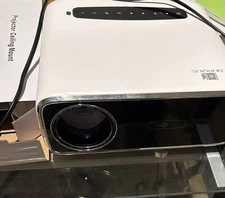 3D Home or professional Projector w/motorized projector screen w/accessories