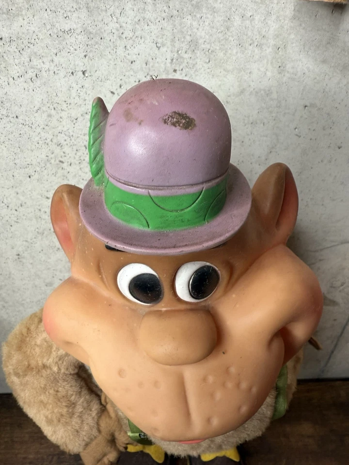 1964 Ideal MAGILLA GORILLA 18 Inch doll vinyl head w/cloth clothing - Image 3 of 4