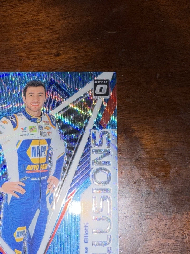 2020 Donruss Optic Illusions Carolina Blue Wave Chase Elliott #IL6 - Image 4 of 4