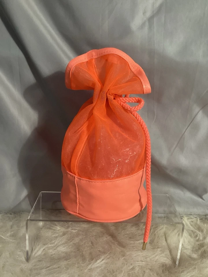 Bolso Victoria’s Secret Wild Fluorescente Naranja Malla con Cierre de Corbata 36 Foto 2 de 4