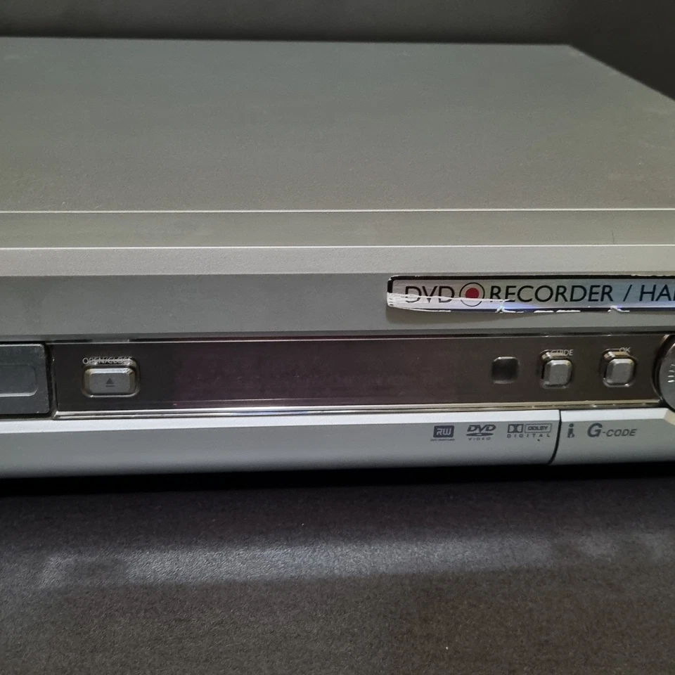 Philips HDRW 720 DVD Hard Disk Recorder Silver 80 GB + Remote + Disc's Tested  - Image 3 of 4