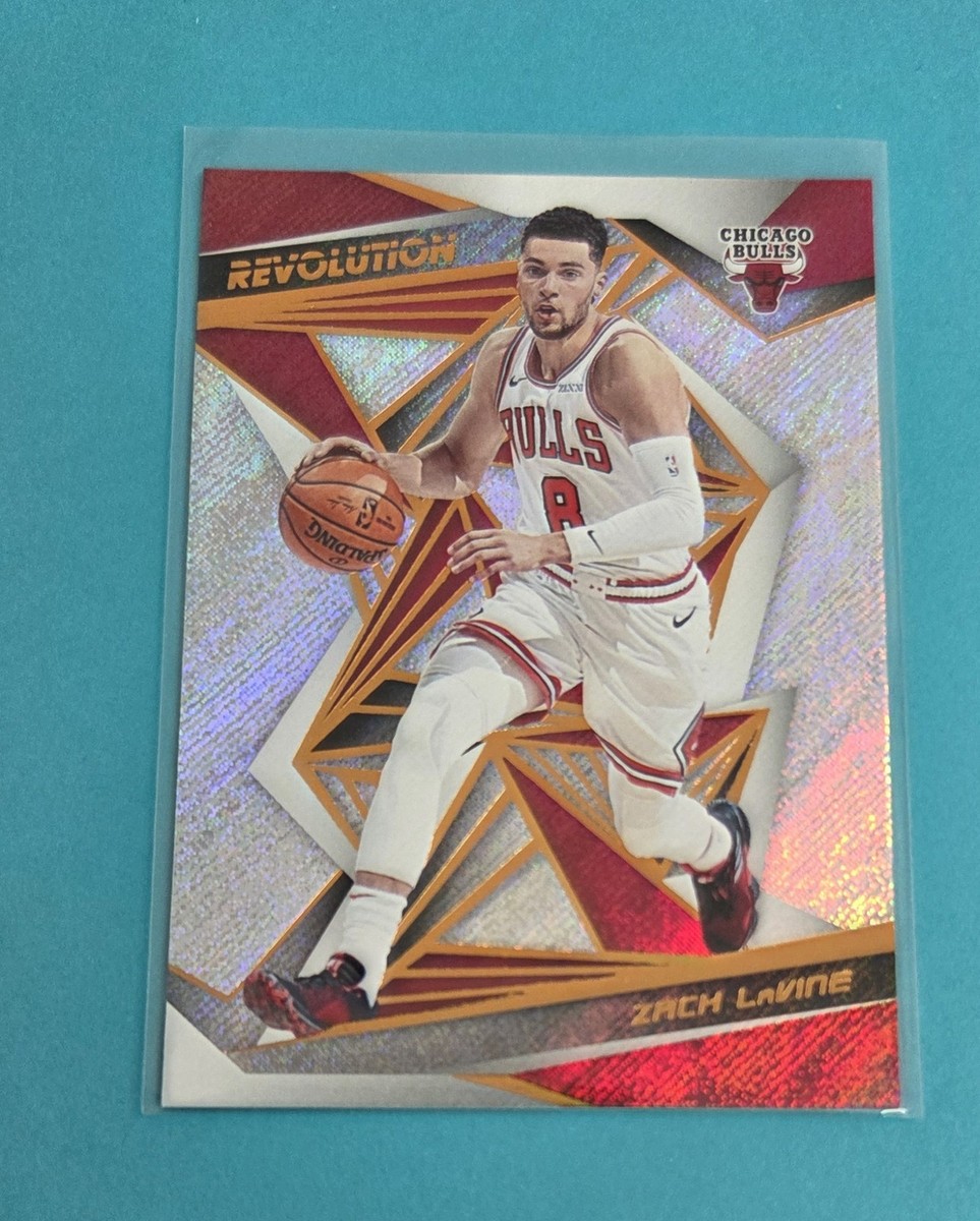 2019-20 Panini Revolution #32 Zach LaVine Chicago Bulls BASKETBALL