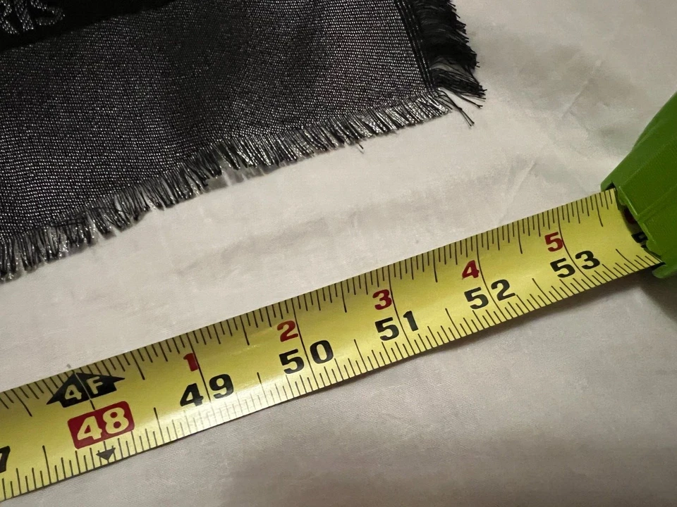 Louis Vuitton Negro Monograma Mantón Bufanda Doble Estampado Ambos Lados Hecho en Italia  Foto 3 de 4