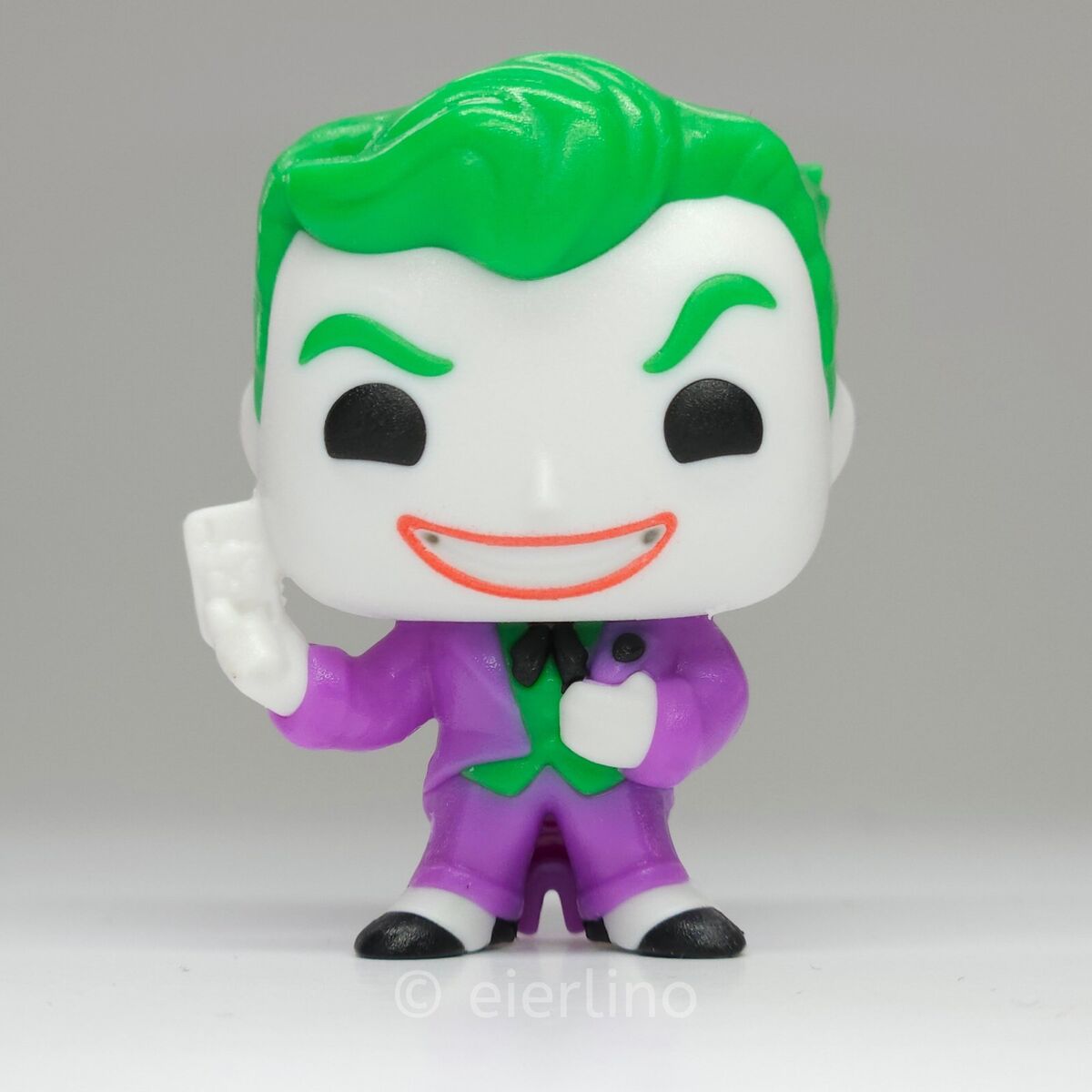 NEW KINDER JOY SET Funko Pop! DC COMIC HEROES 2023 complete NEW KINDER JOY SET Funko Pop! DC COMIC HEROES 2023 complete