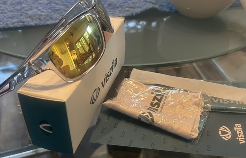 New In Box! Beautiful Viszila Men’s Sunglasses Clear Gray & Green - See Pics! - Picture 2 of 15