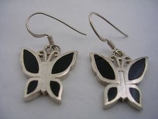 BUTTERFLY HANGING EARRINGS WITH BLACK ENAMEL IN STERLING SILVER