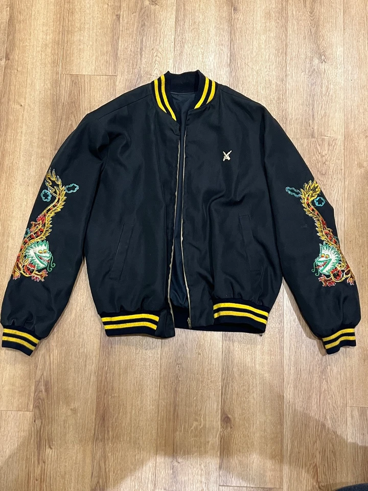 Chaqueta USS Truxton De Colección Japón Satinado Bombardero Talla Mediana Años 80 Souvenir Dragon Foto 2 de 4
