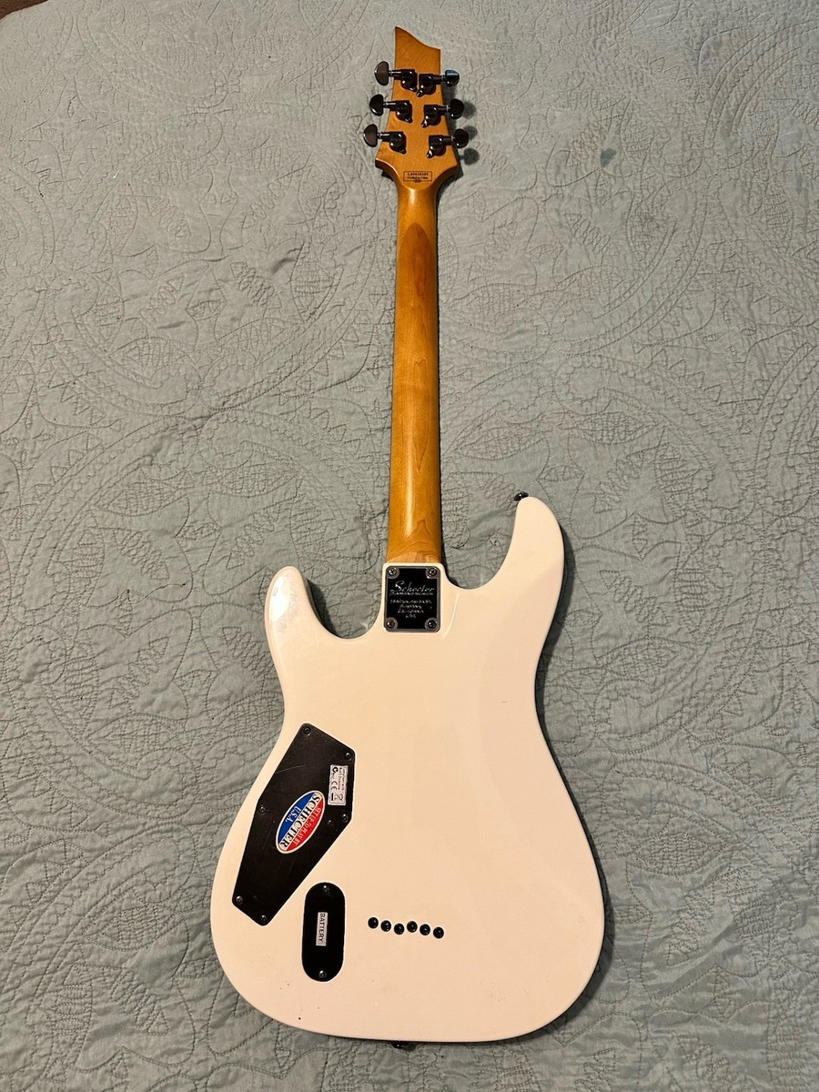 Schecter C1 Diamond Series Electric Guitar White And Black W