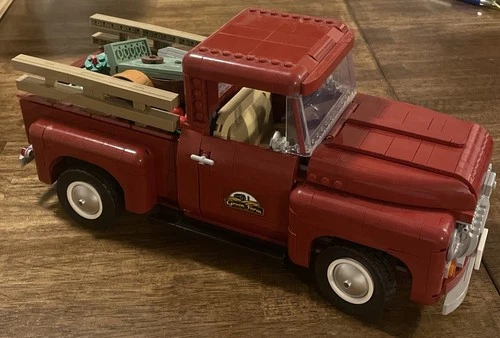 LEGO 10290 Green Farm Pickup Truck Built – No Box – Complete? No manual