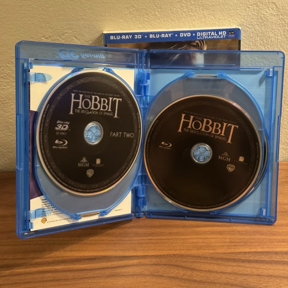 THE HOBBIT The Desolation of Smaug 2014 Blu-ray & 3D Blu-ray 5-Discs Very Good - Image 4 of 4