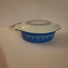 Vintage Pyrex Snowflake Blue Garland 1.5 QT Oval Serving Dish + Lid Very Good