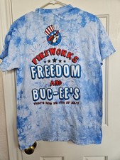 BUC EES WOMEN'S MULIT COLOR FIREWORKS FREEDOM T SHIRT CREW NECK SIZE MEDIUM